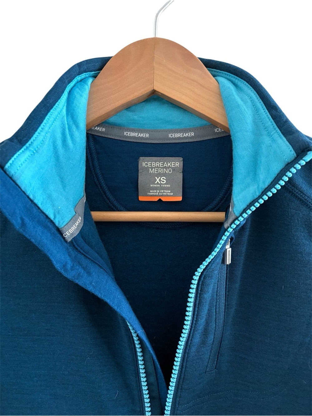 Icebreaker Blue Zip-Up Merino Jacket with Turquoise Lining - Picture 2 of 6